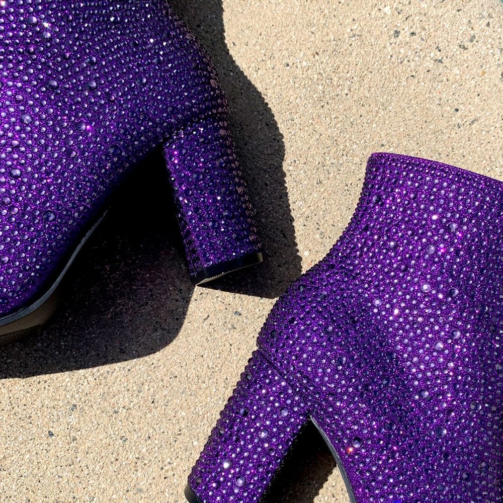NEW🔥 Purple Jeweled Rhinestone Block Heel Ankle Boot Booties Pointed Toe w/Zip - Picture 4 of 6
